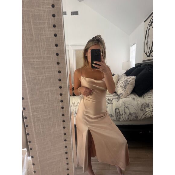 Alice + Olivia Harmony Drapey Dress NWT SIZE 0 - Picture 6 of 12